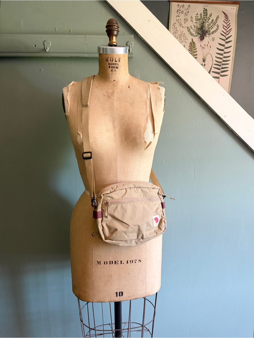 Fjallraven High Coast Crossbody Bag Clay Beige NWOT